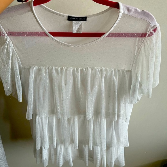 White blouse - Picture 1 of 3